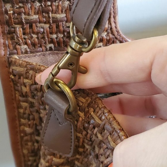 Fossil‎ Brown Straw Rattan Woven Bohemian Shoulder Bag Wooden Handles 11 X 8 - Picture 5 of 12